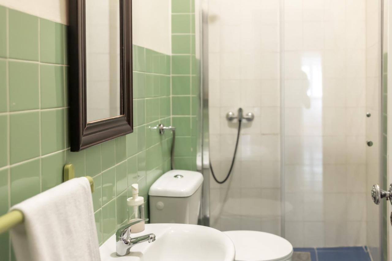 Center King Size Bird Room Lisboa Екстериор снимка